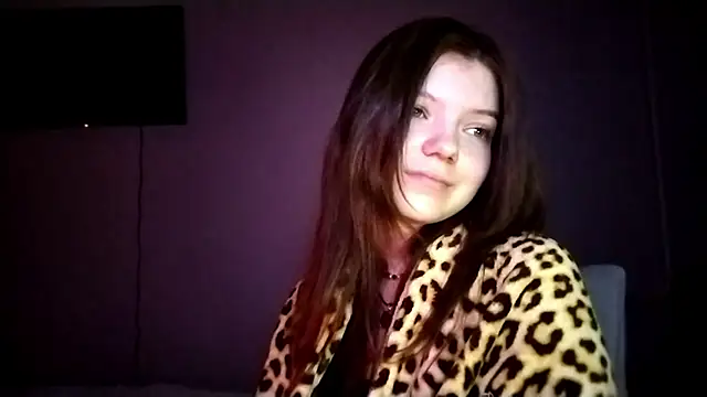 Helgawithyou online show from April 2026 08:57:02 PM