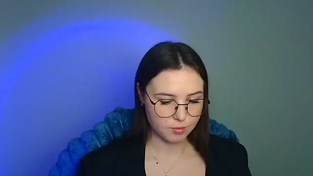 Nika nik a online show from March 2026 12:16:02 PM