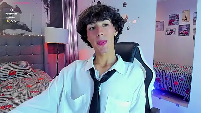 santy fox online show from March 2026 03:13:02 PM