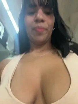 MonserratJons01 online show from May 2026 03:29:02 PM
