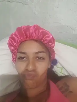 Snapshot of Beatriz2211 chatting on March 2026 05:45:02 AM Beatriz2211 online show from March 2026 05:45:02 AM