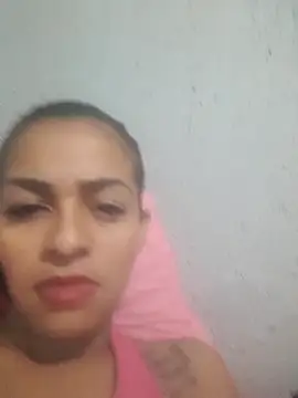 Snapshot of Beatriz2211 chatting on March 2026 02:56:01 AM Beatriz2211 online show from March 2026 02:56:01 AM