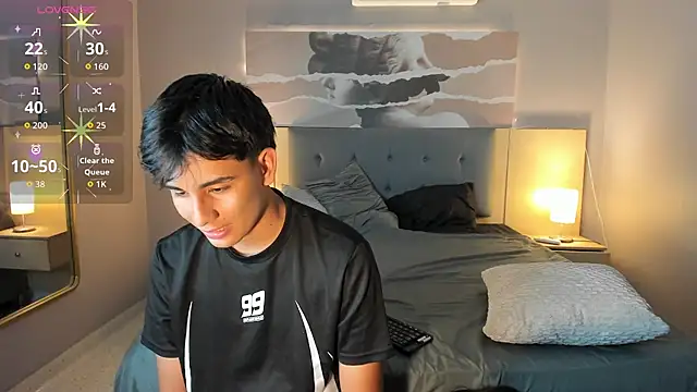 Snapshot of CleoandJames chatting on March 2026 11:35:01 AM CleoandJames online show from March 2026 11:35:01 AM