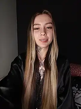 alyssa 22 online show from July 2026 01:42:01 AM