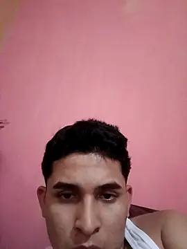 alee28728 online show from May 2026 07:13:01 AM