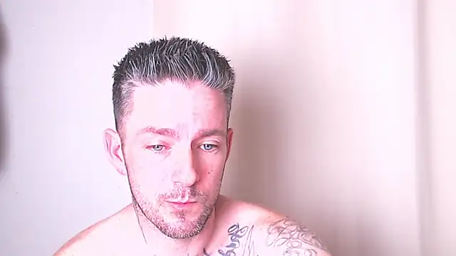 Snapshot of SkylarrGrey chatting on March 2026 07:34:02 AM SkylarrGrey online show from March 2026 07:34:02 AM