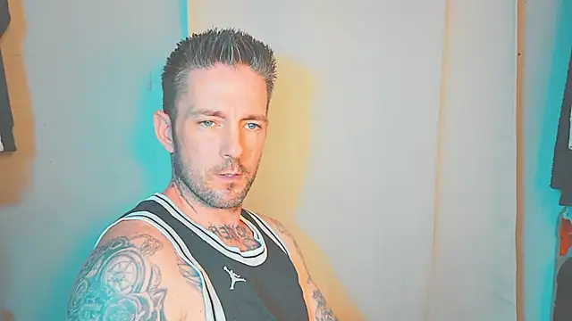 SkylarrGrey online show from May 2026 03:57:02 AM