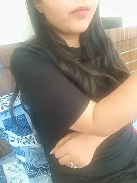 Snapshot of neelam_rawat chatting on July 2026 10:45:01 AM neelam rawat online show from July 2026 10:45:01 AM