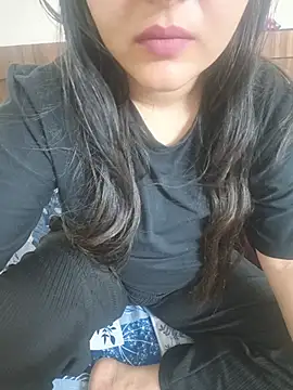 Snapshot of neelam_rawat chatting on July 2026 06:21:01 PM neelam rawat online show from July 2026 06:21:01 PM