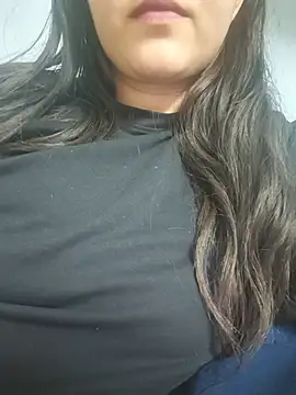 Snapshot of neelam_rawat chatting on July 2026 06:43:01 PM neelam rawat online show from July 2026 06:43:01 PM