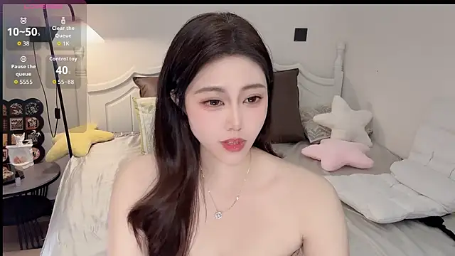 Siren M online show from June 2026 12:33:01 PM
