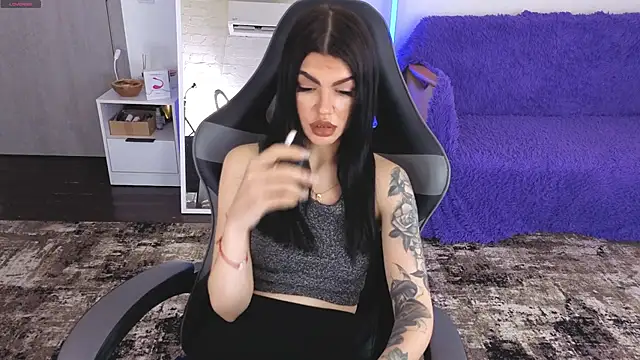 AnacondaOnn online show from April 2026 06:00:02 AM