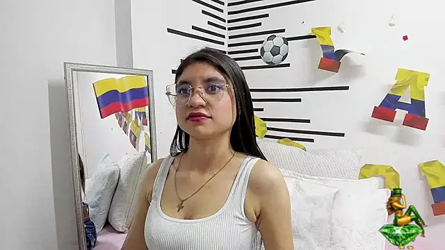 LindaCatalina  online show from June 2026 12:50:01 PM