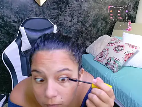 Shadai Ross online show from May 2026 04:20:02 AM