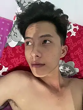 Snapshot of Nguyencuong1999 chatting on April 2026 01:31:02 AM Nguyencuong1999 online show from April 2026 01:31:02 AM