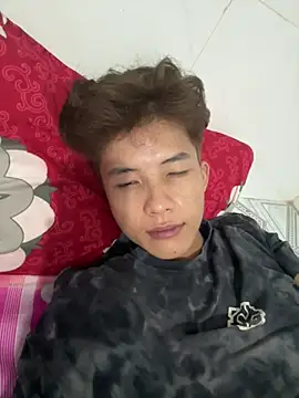 Snapshot of Nguyencuong1999 chatting on April 2026 08:15:01 PM Nguyencuong1999 online show from April 2026 08:15:01 PM