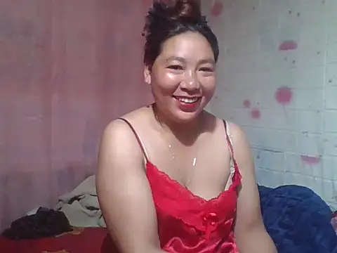 Hena   online show from April 2026 04:39:01 AM