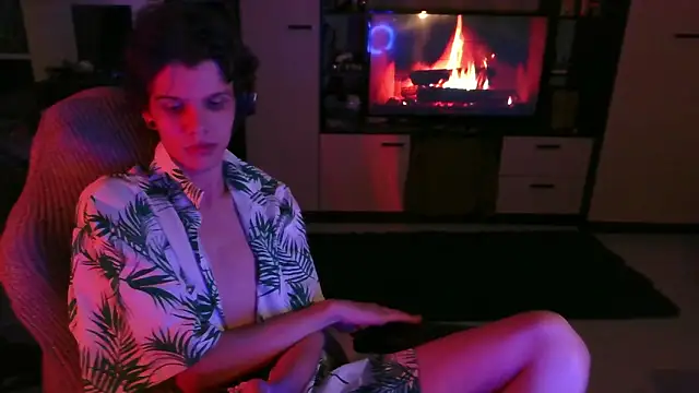 Snapshot of Lucius_Mo chatting on April 2026 12:54:02 AM Lucius Mo online show from April 2026 12:54:02 AM