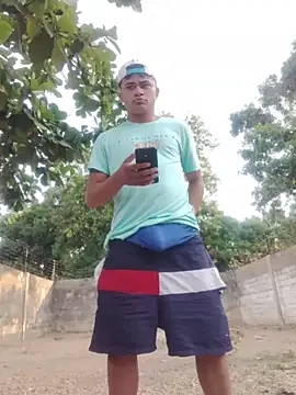 HOTRAINYGOLDEN online show from March 2026 11:26:01 AM