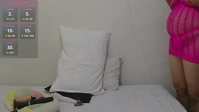 zyra vex online show from June 2026 10:08:02 PM