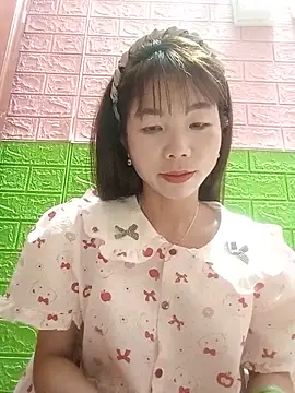 AmyLinee01 online show from June 2026 06:45:02 AM