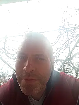 clauMM86 online show from April 2026 12:01:01 PM