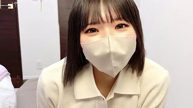 Snapshot of HONO__0_0__ chatting on April 2026 12:47:02 PM HONO 0 0 online show from April 2026 12:47:02 PM