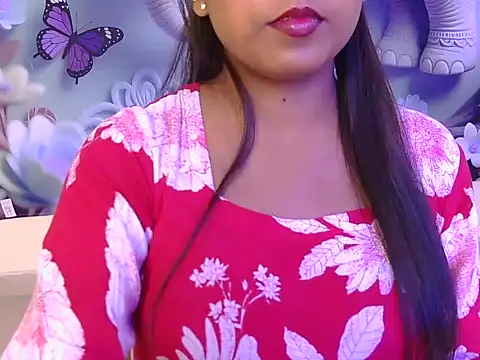 hoty-pinka online show from April 2026 07:36:01 AM