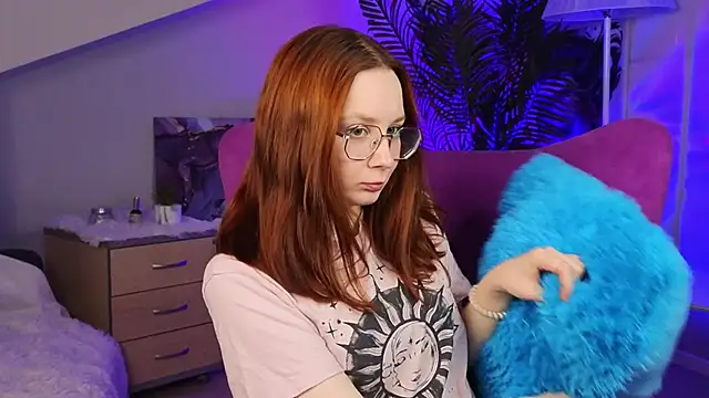 ShylaWelk online show from March 2026 02:00:02 PM