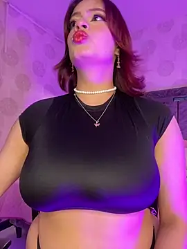 steffmontespink18 online show from May 2026 01:39:01 PM
