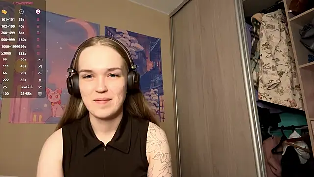 DenitaSpace online show from May 2026 02:14:01 PM