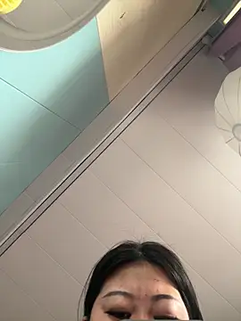 zhenzhen bb online show from March 2026 06:28:01 AM