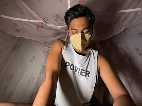 Snapshot of sinner2511 chatting on April 2026 03:54:01 PM sinner2511 online show from April 2026 03:54:01 PM