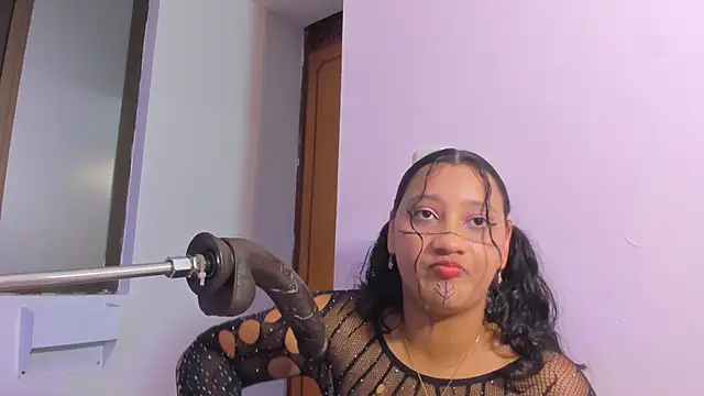 veronica bigass online show from June 2026 08:12:02 PM