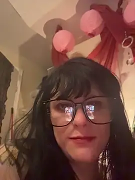 mango-kitty online show from April 2026 12:29:02 PM