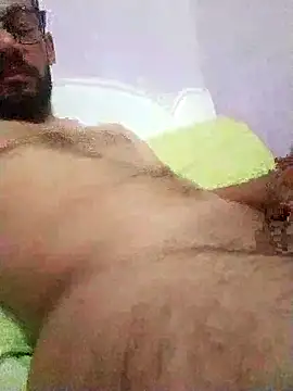 Alimohamed08 online show from May 2026 11:23:04 PM