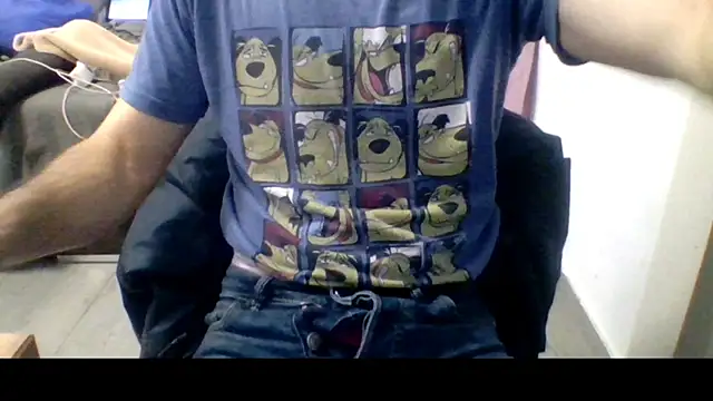 ACruoreX online show from March 2026 07:53:01 AM