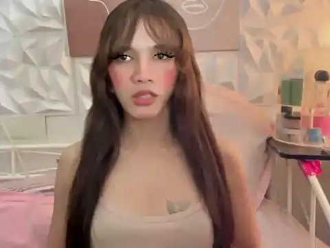 Leijona Milker online show from May 2026 02:33:02 PM