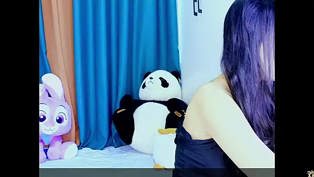 girllong520 online show from April 2026 08:34:01 AM