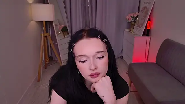 Flora Ray online show from March 2026 02:11:02 PM