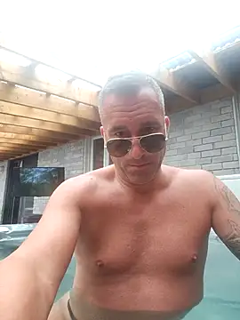 Snapshot of Cutecamboy4you chatting on June 2026 02:43:01 PM Cutecamboy4you online show from June 2026 02:43:01 PM