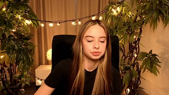 BeverlyRiley online show from March 2026 08:58:02 AM