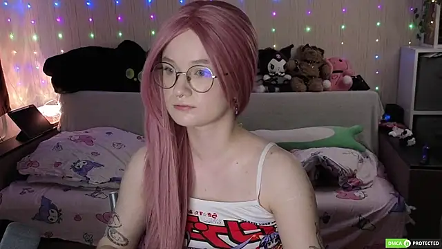 Snapshot of JulietFisher chatting on March 2026 04:46:02 AM JulietFisher online show from March 2026 04:46:02 AM