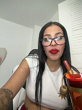 Valerie-S online show from June 2026 02:59:02 PM