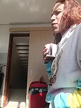 ValerieWoodsl online show from June 2026 01:42:01 PM