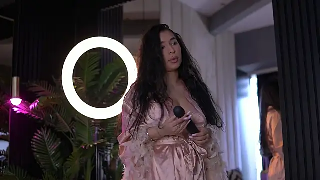 Snapshot of CherrieTeen chatting on May 2026 07:24:01 AM CherrieTeen online show from May 2026 07:24:01 AM