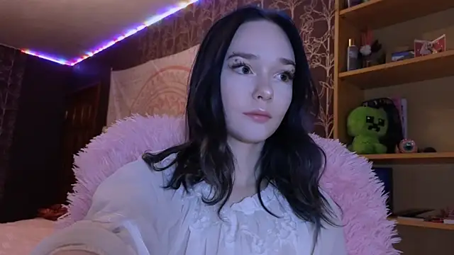 baby onface online show from June 2026 06:21:02 PM