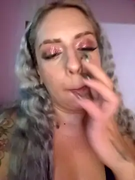 Yiyi 666 online show from March 2026 05:35:01 PM