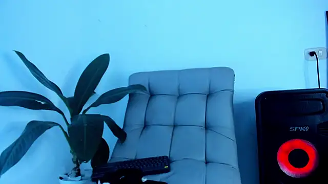 Snapshot of DakotaStills_ chatting on March 2026 02:18:01 PM DakotaStills online show from March 2026 02:18:01 PM