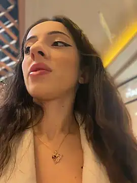 Snapshot of Hottiem4 chatting on March 2026 12:33:01 PM Hottiem4 online show from March 2026 12:33:01 PM